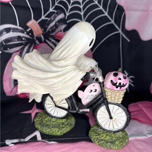 NEW Goblin & Ghoul Ghost Riding Bicycle Pink Pumpkin in basket